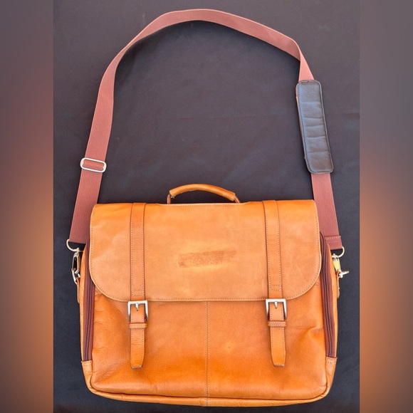 VTG Wilson’s Light Brown Leather Computer/Messenger Bag w/Strap